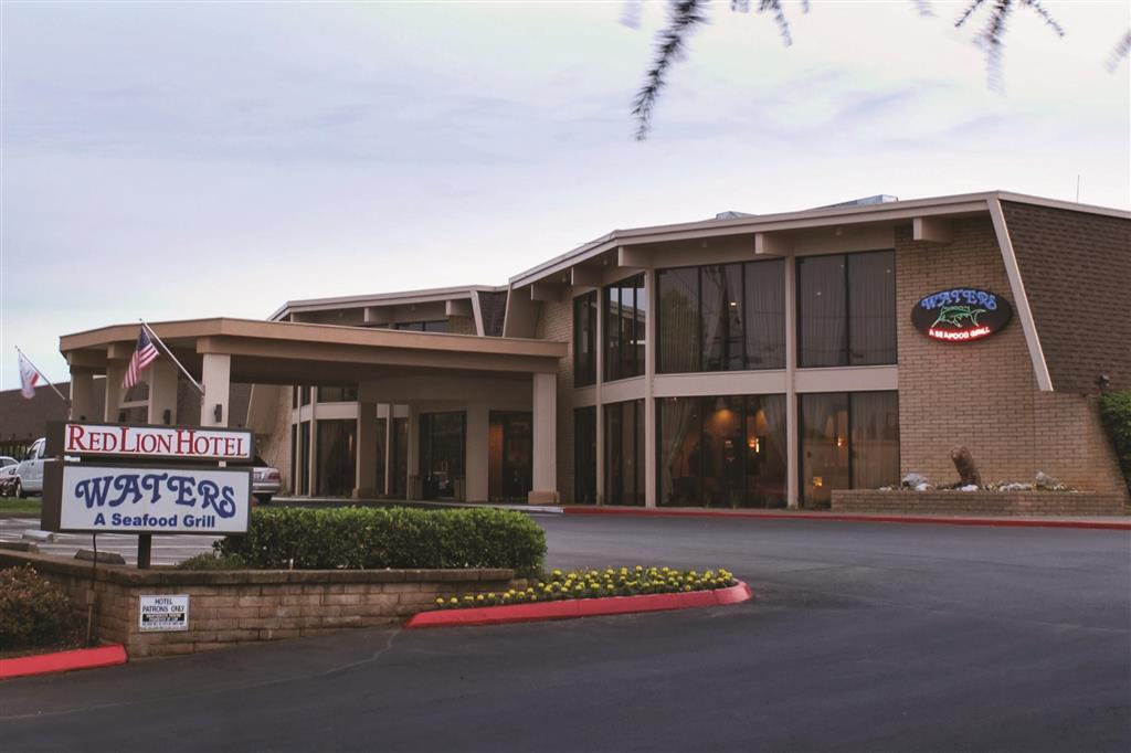 Red Lion Hotel Redding Exterior foto